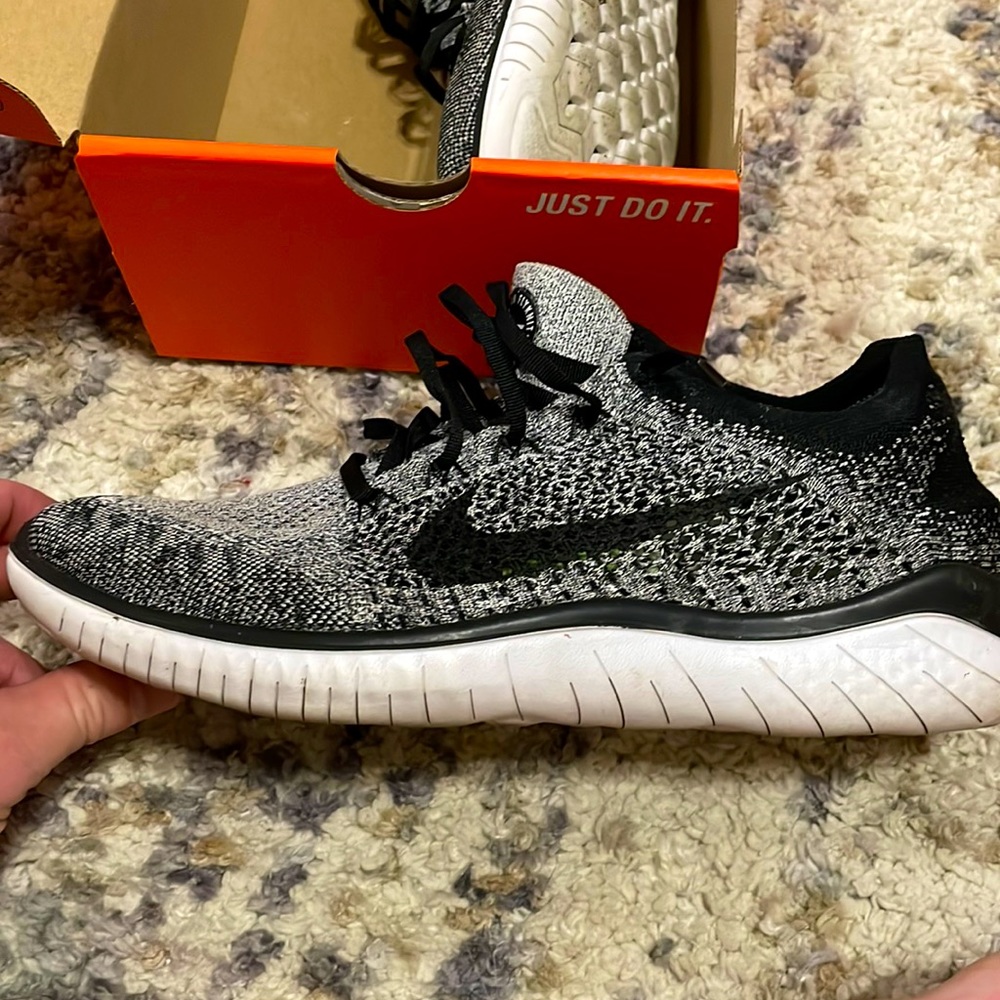 Mens Nike Free Run Flyknit size 12